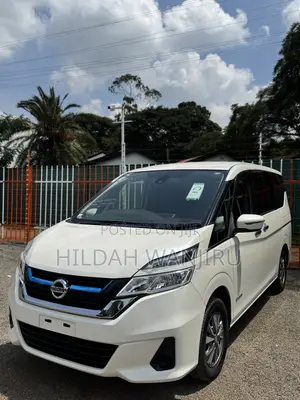 Nissan Serena 2018 White