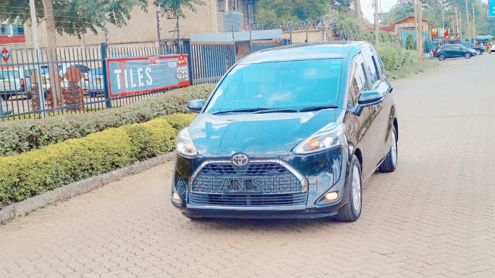Toyota Sienta 2019