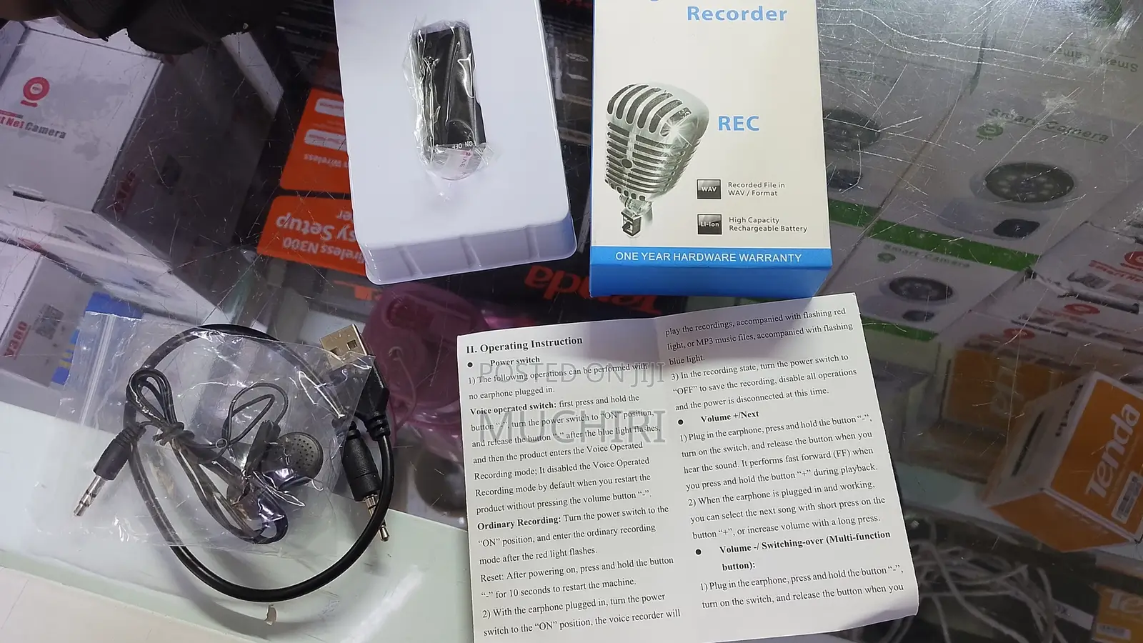 Digital Voice Recorder (8gb) With Accessories.