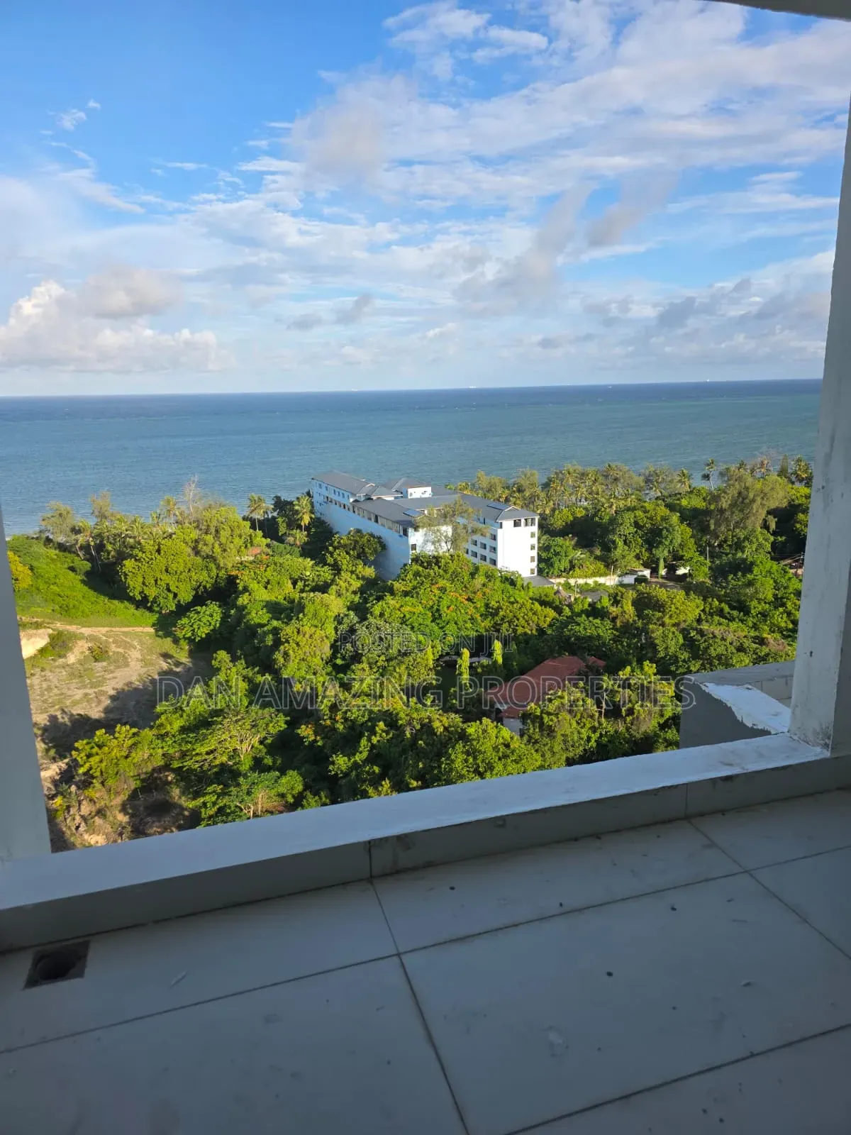 3bdrm Penthouse in Severin Area, Shanzu for sale