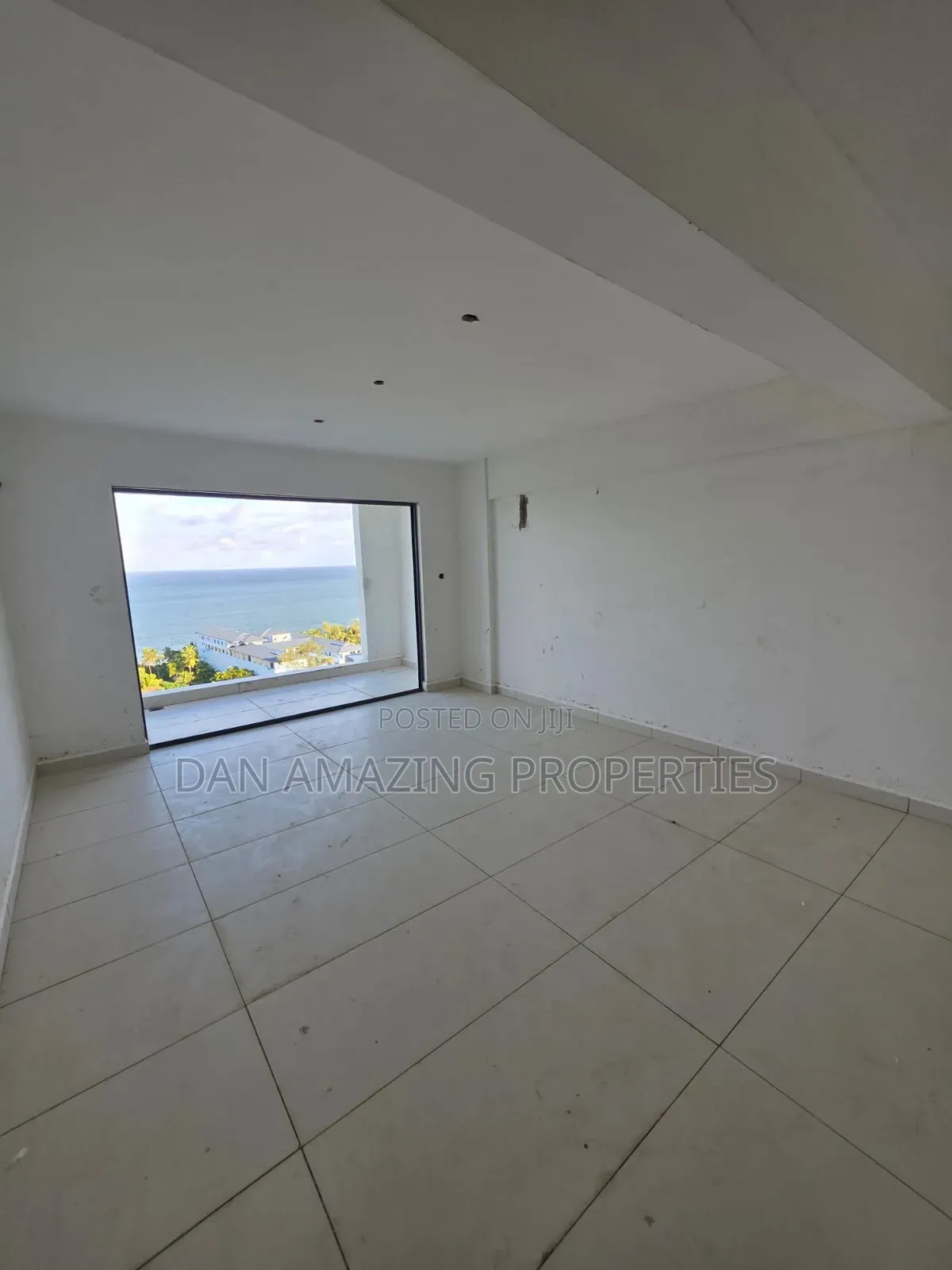 3bdrm Penthouse in Severin Area, Shanzu for sale