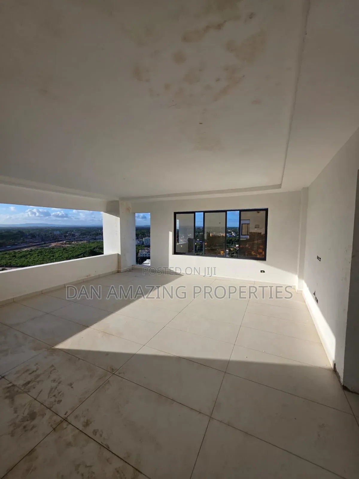 3bdrm Penthouse in Severin Area, Shanzu for sale