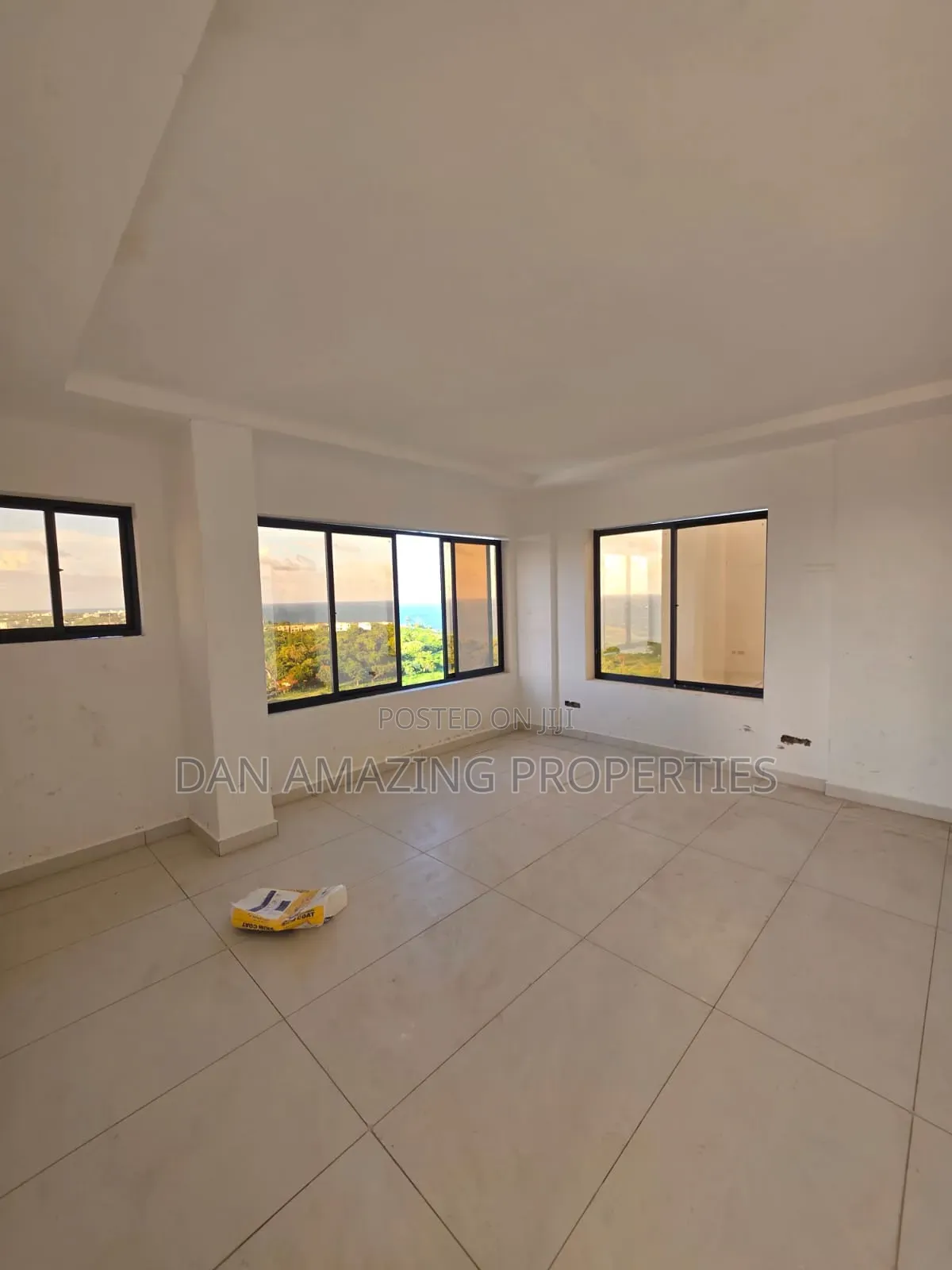 3bdrm Penthouse in Severin Area, Shanzu for sale