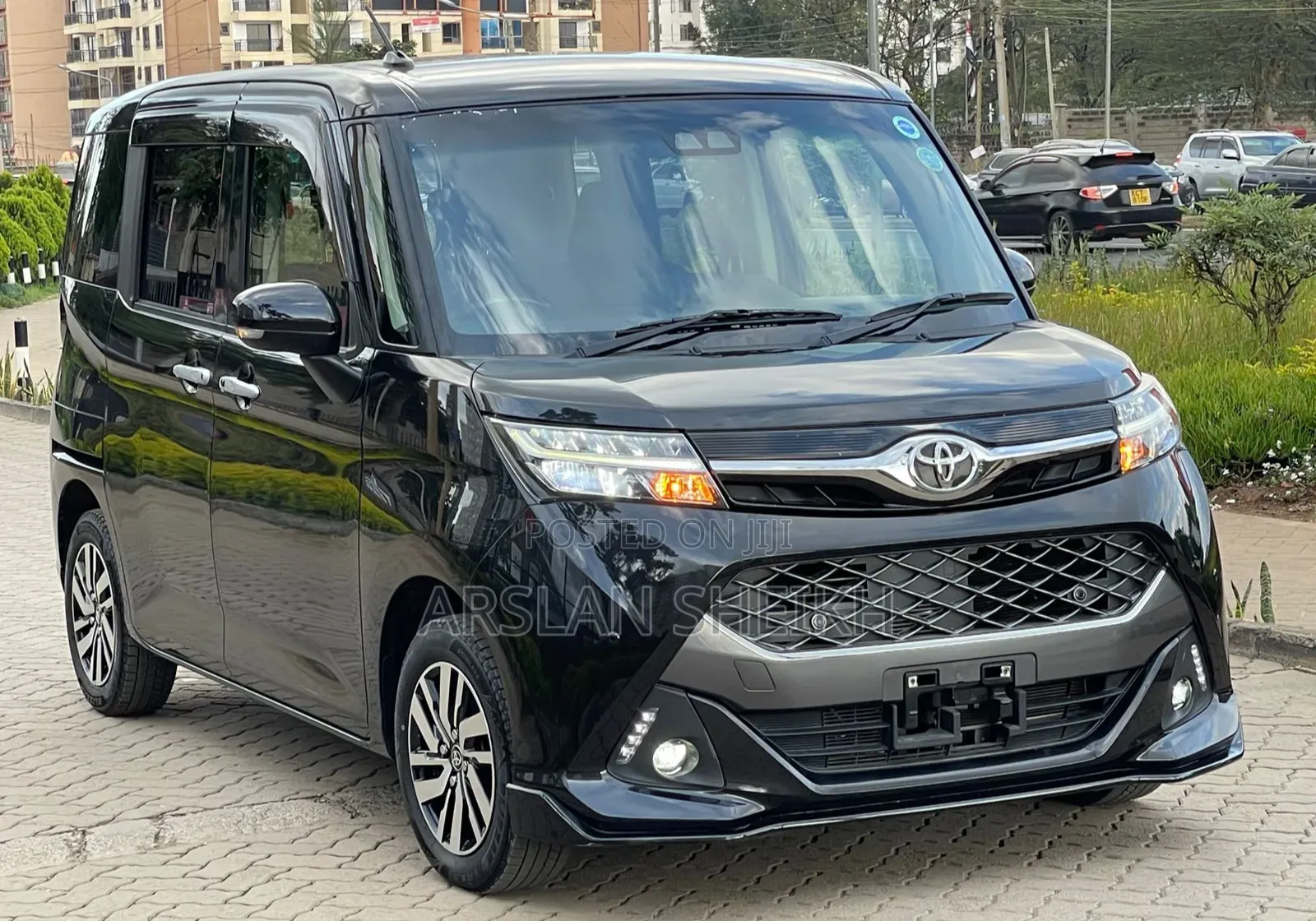 Toyota Tank 2019 Black
