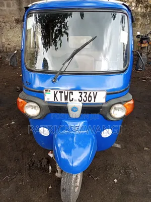 Piaggio Scooter 2023 Blue