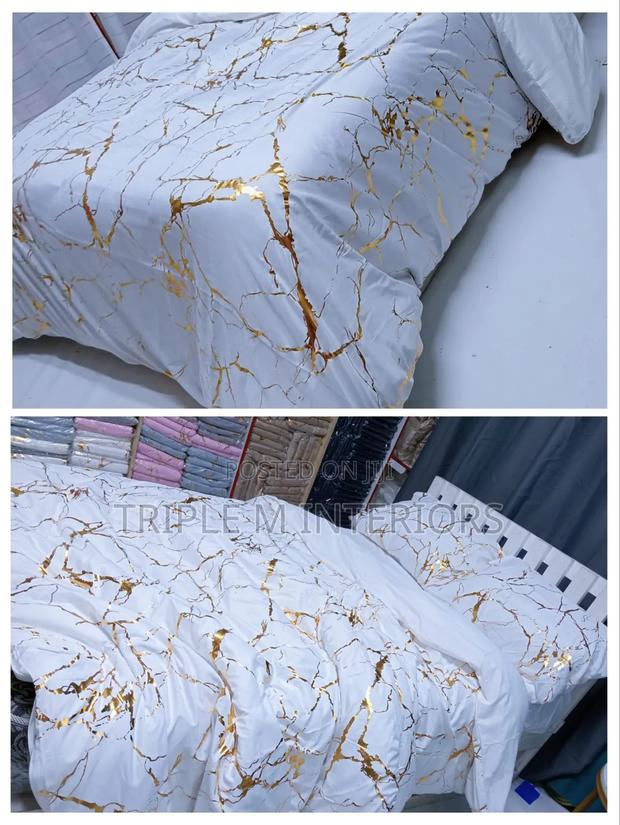 Royal Marble Shine Bedding Collection - main view