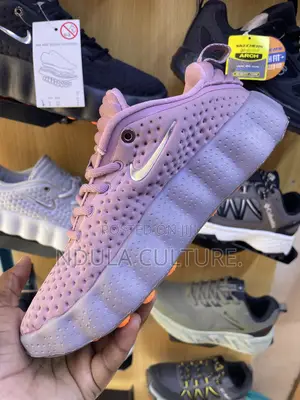 Nike Mind 002