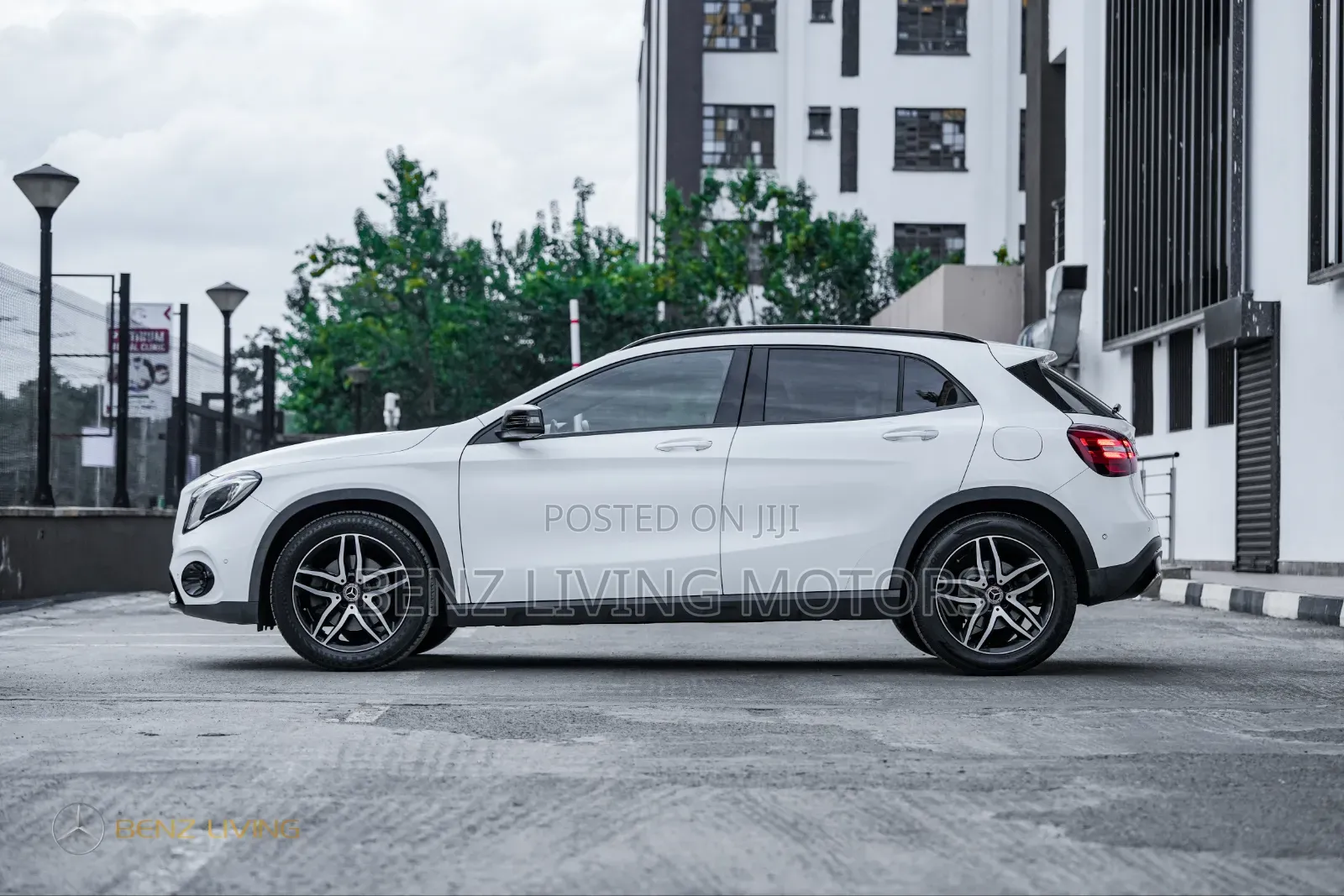 Mercedes-Benz GLA-Class 2019 White