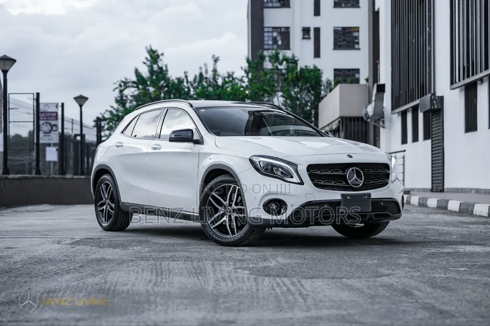 Mercedes-Benz GLA-Class 2019 White