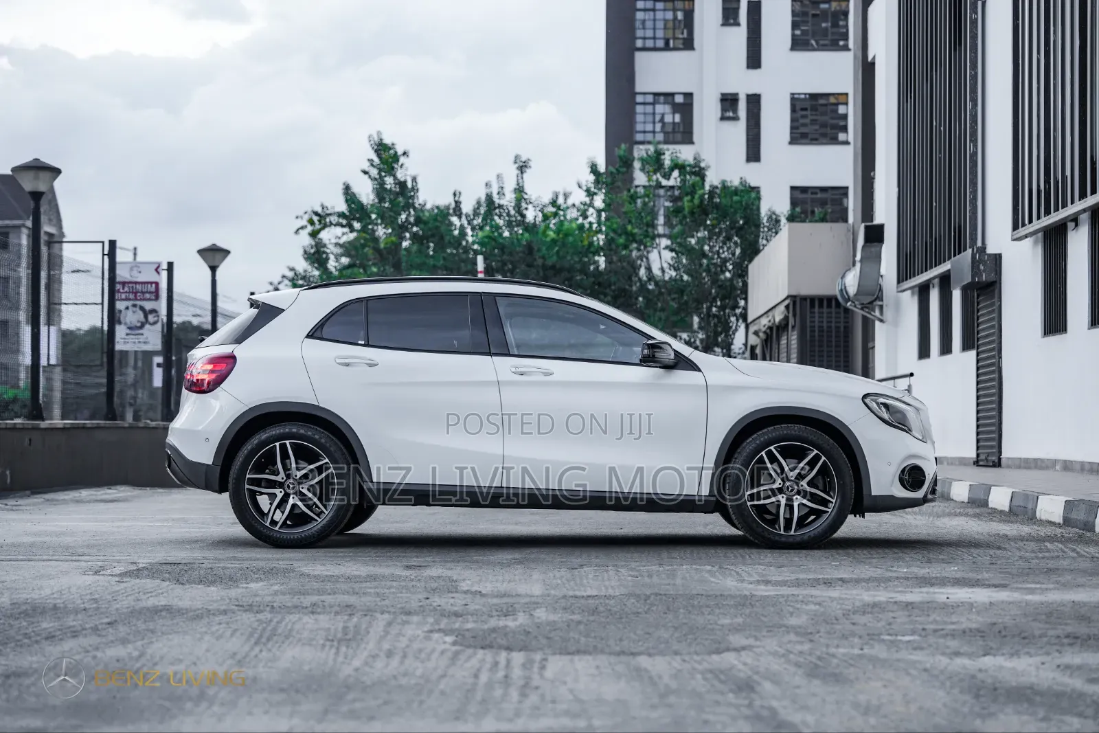 Mercedes-Benz GLA-Class 2019 White