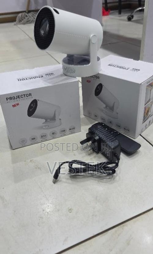 Hy300 Pro Ultra Wireless Style Projector for Home Entertainment - thumbnail 2