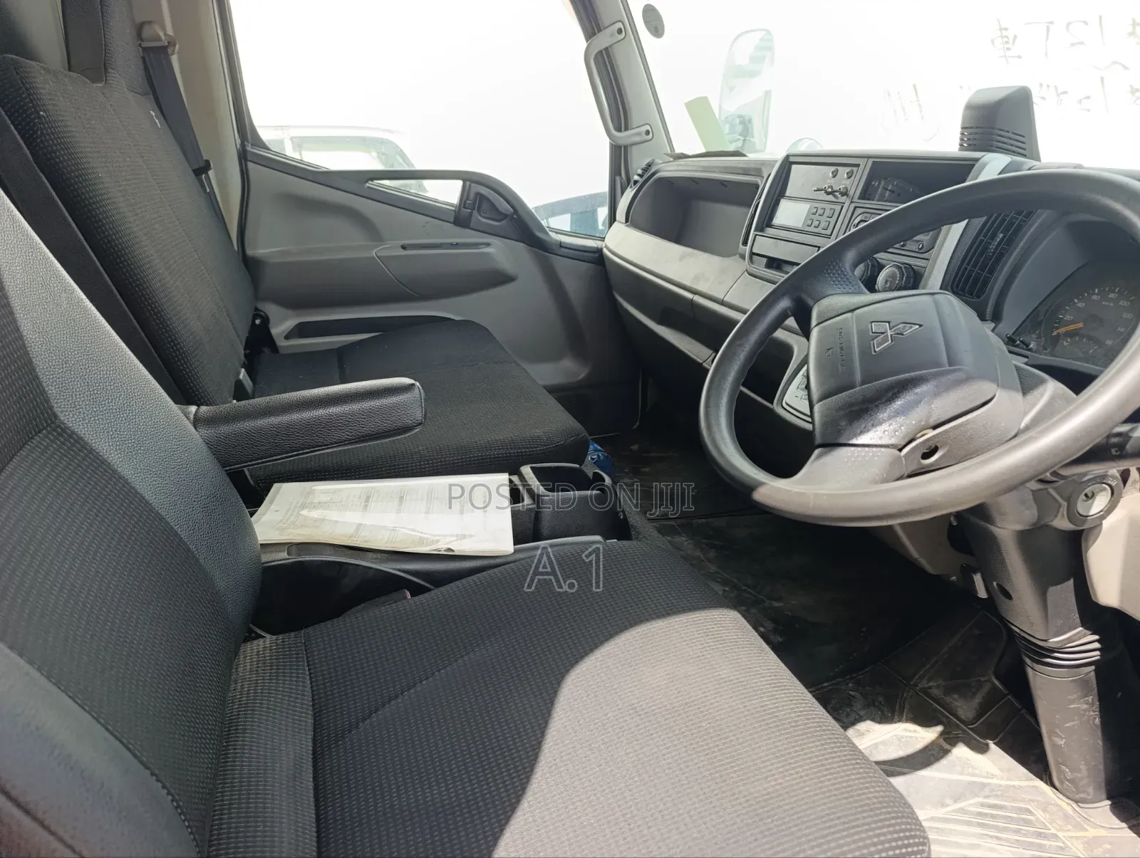 Mitsubishi Canter Freezer Body