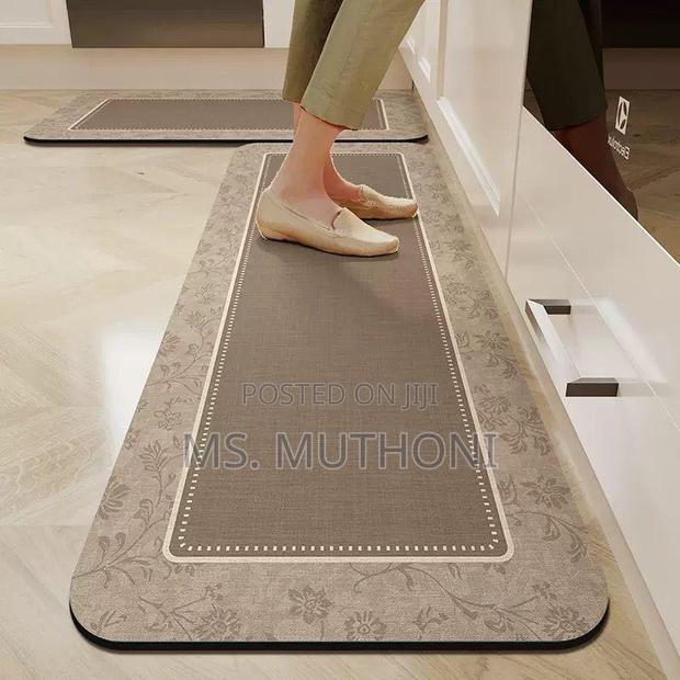 2 Pc Rubber Bottom Anti-Slip Kitchen Mats With a Floral Border
