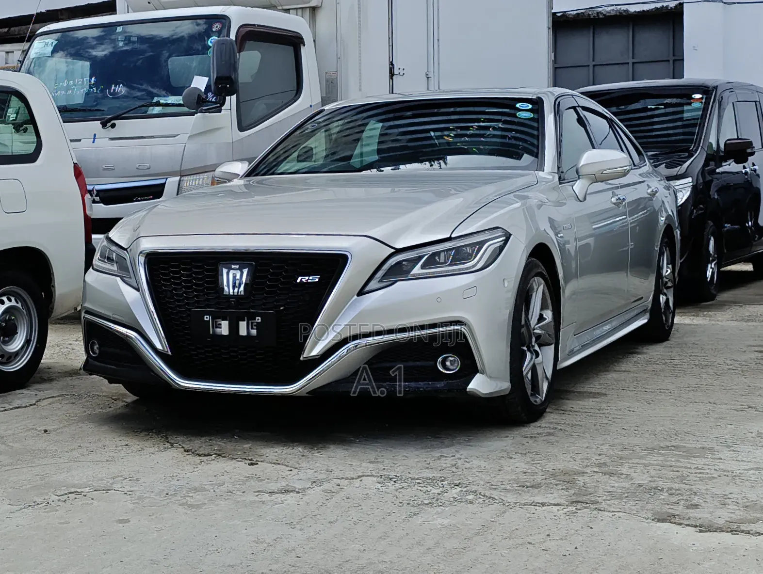 Toyota Crown 2019 Gray