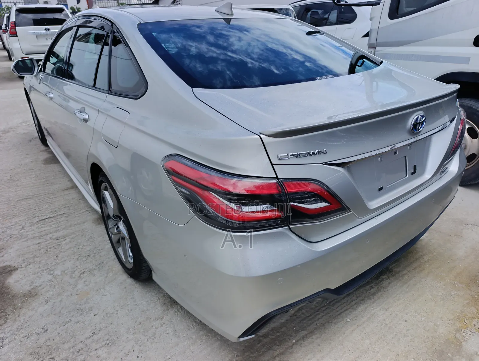 Toyota Crown 2019 Gray