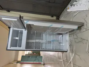 Syinix 210l Fridge With a Water Dispenser 3 Stars