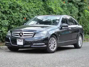 Mercedes-Benz C200 2011 Gray