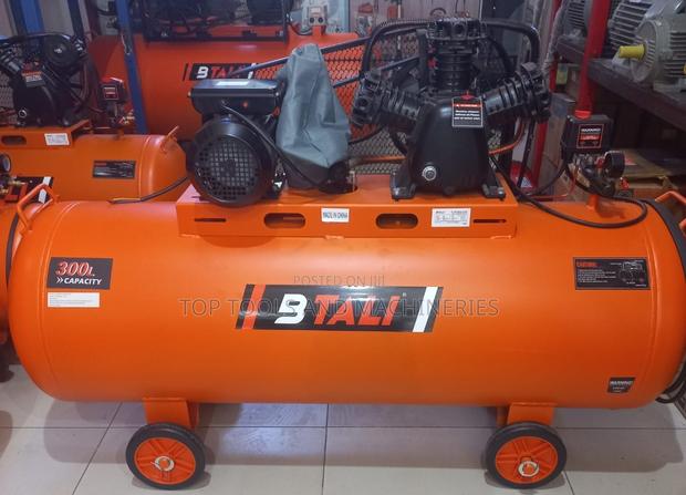 Bt 300 Bdac 3pistons 300ltrs 4hp Belt Driven Air Compressor