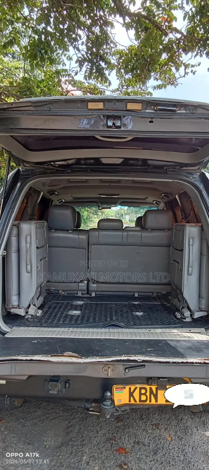 Toyota Land Cruiser 2005 Gray