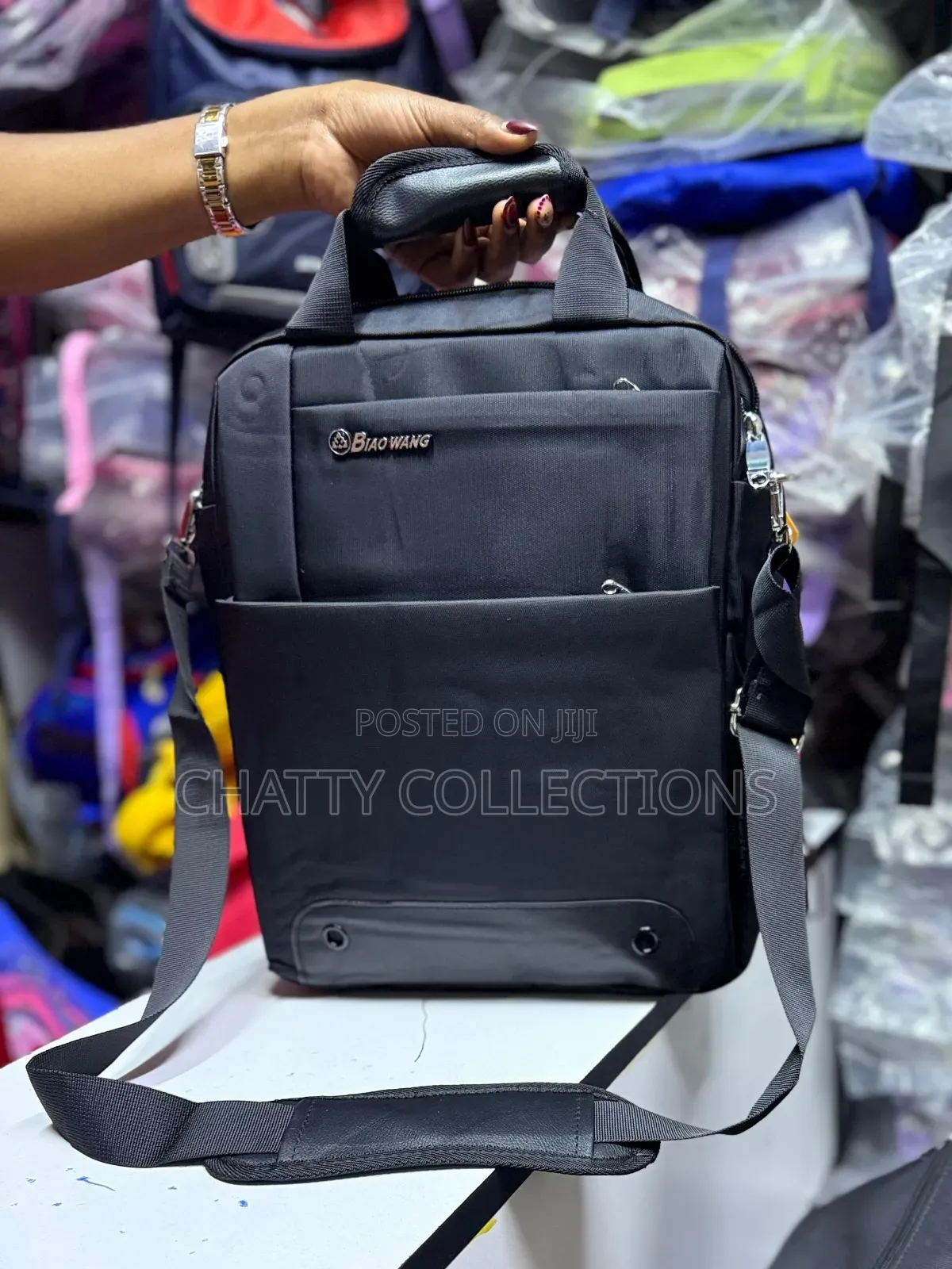 Black Medium Shoulder/Messenger/Casual/Retro Bag