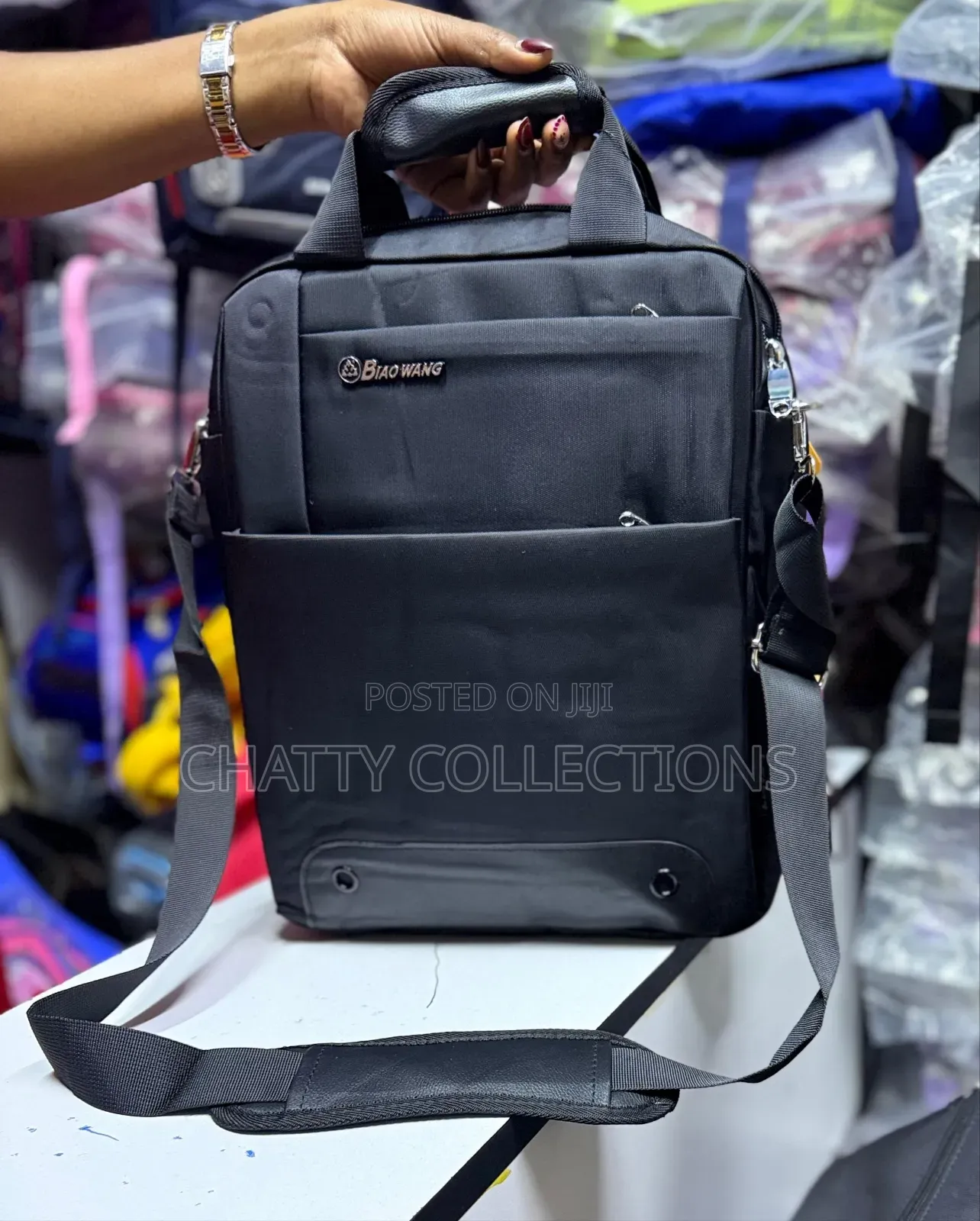 Black Medium Shoulder/Messenger/Casual/Retro Bag
