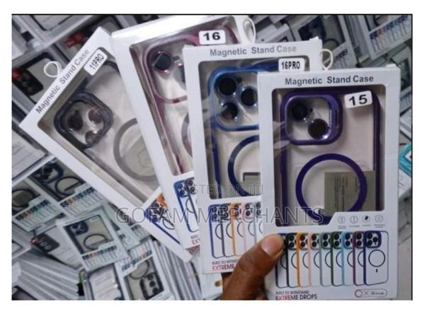 iPhone 15 Premium Magnetic Case With Camera Lens Protection - Purple