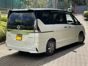 Nissan Serena 2019 White