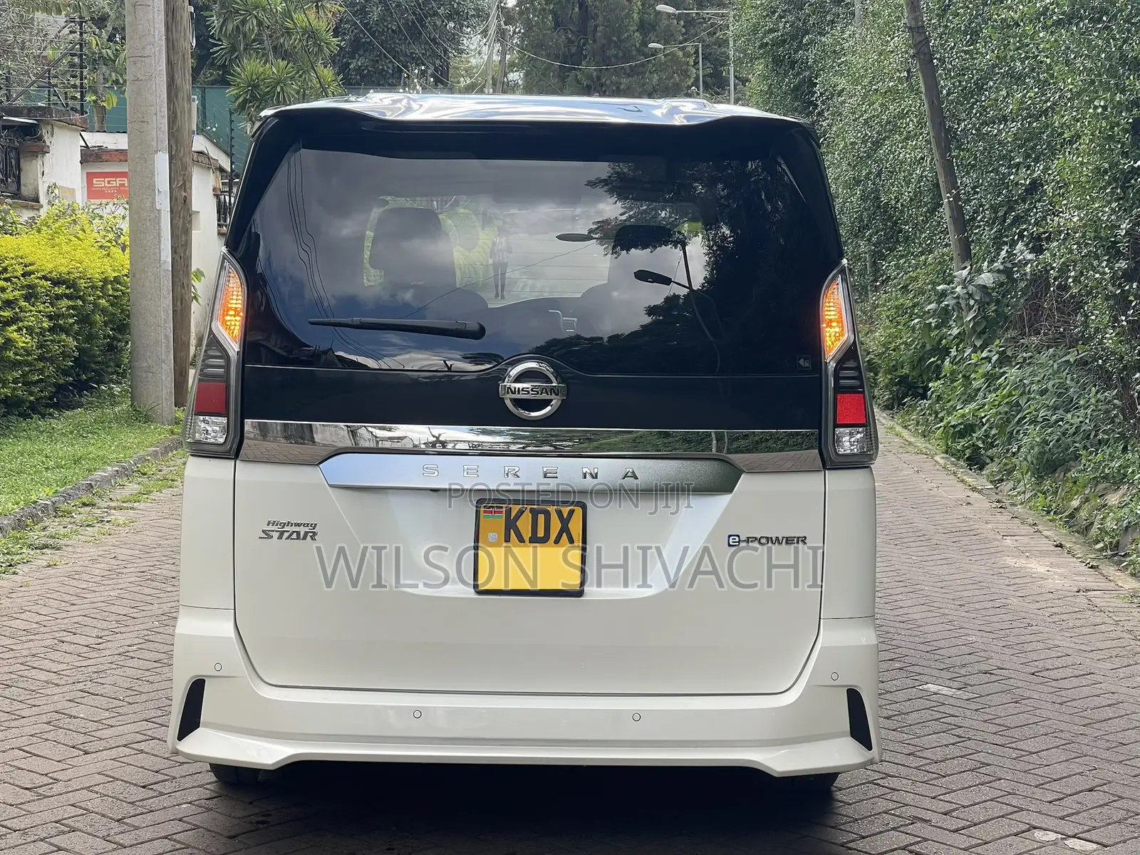 Nissan Serena 2019 White