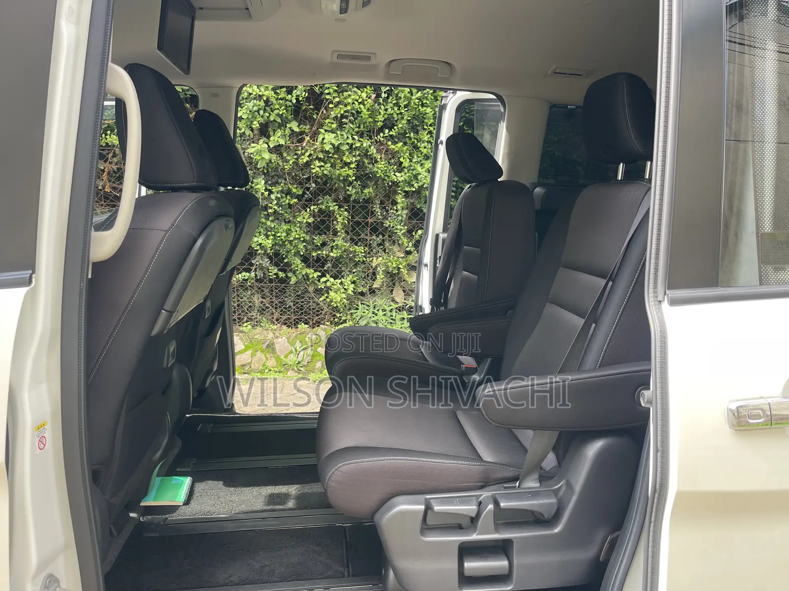 Nissan Serena 2019 White