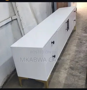 Elegant Tv Stand