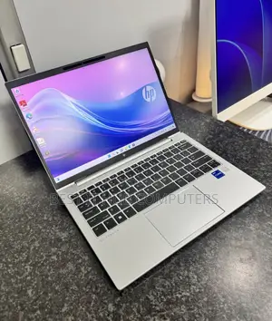 Laptop HP Elite x360 830 G10 16GB Intel Core i5 SSD 256GB
