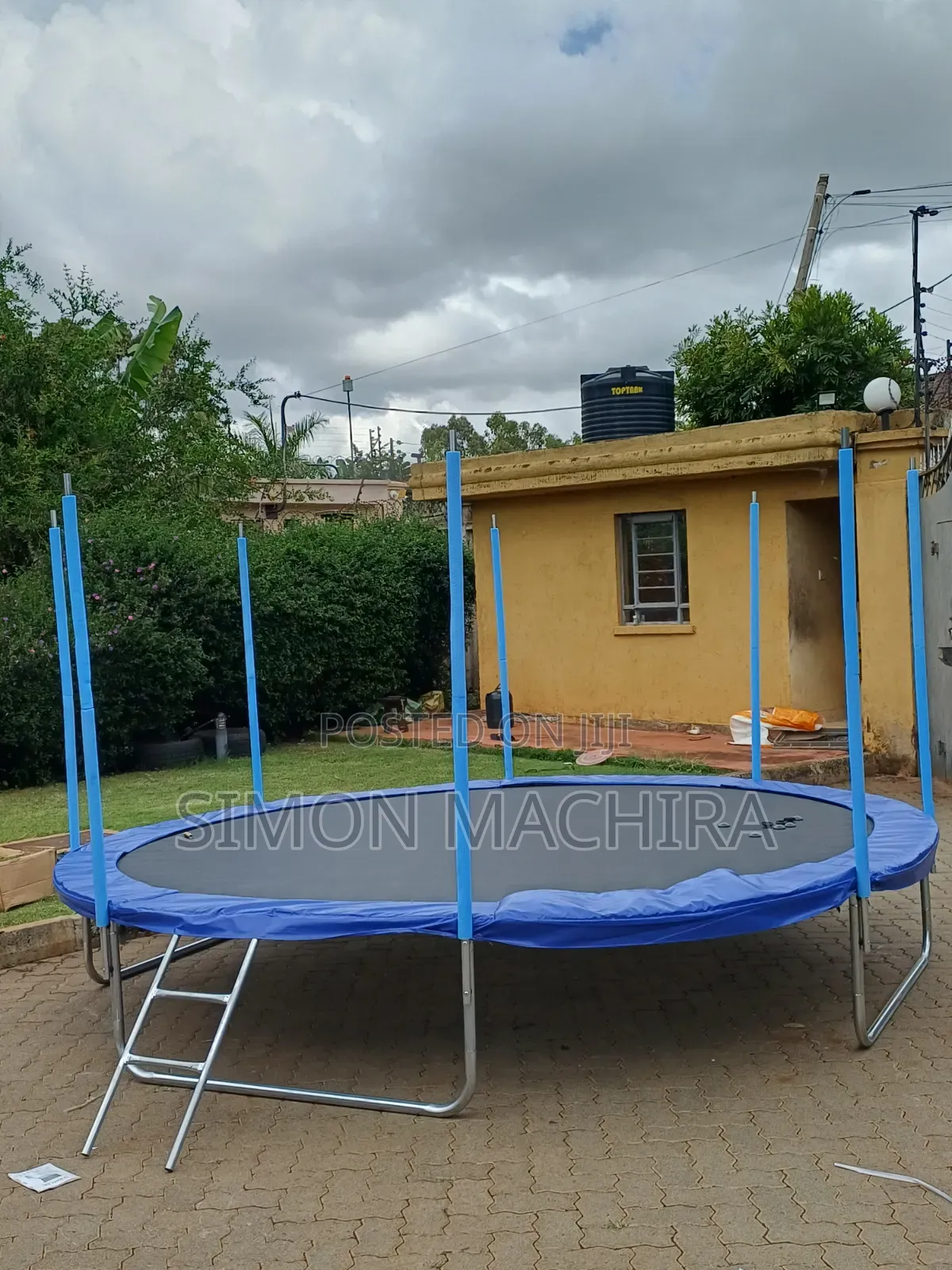 Trampoline With Ladder 12ft Wide