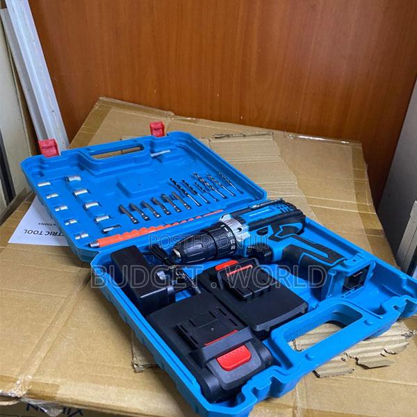 Makita 21v Cordless Drill Driver With Adjustable Torque Settings - main view