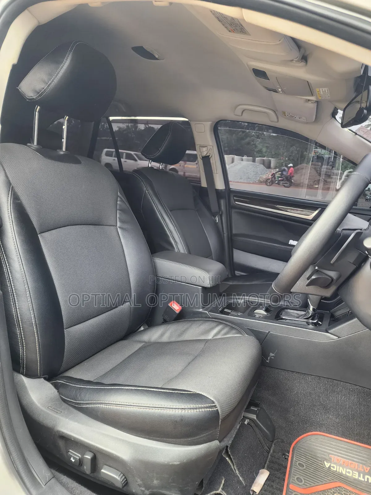 Subaru Outback 2.5i AWD 2017 Beige