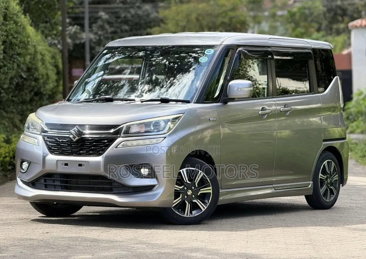 Suzuki Solio Bandit Hybrid MV 2019 Silver