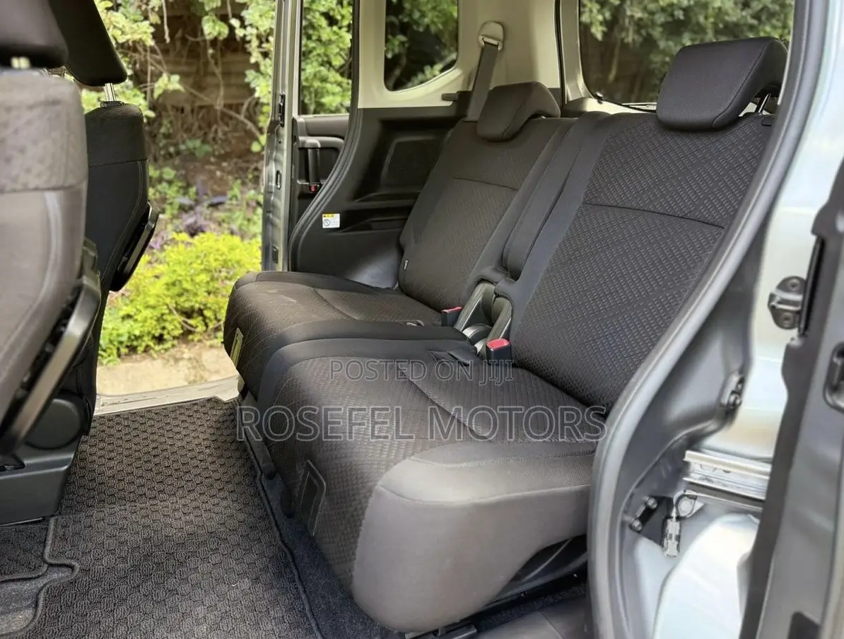 Suzuki Solio Bandit Hybrid MV 2019 Silver