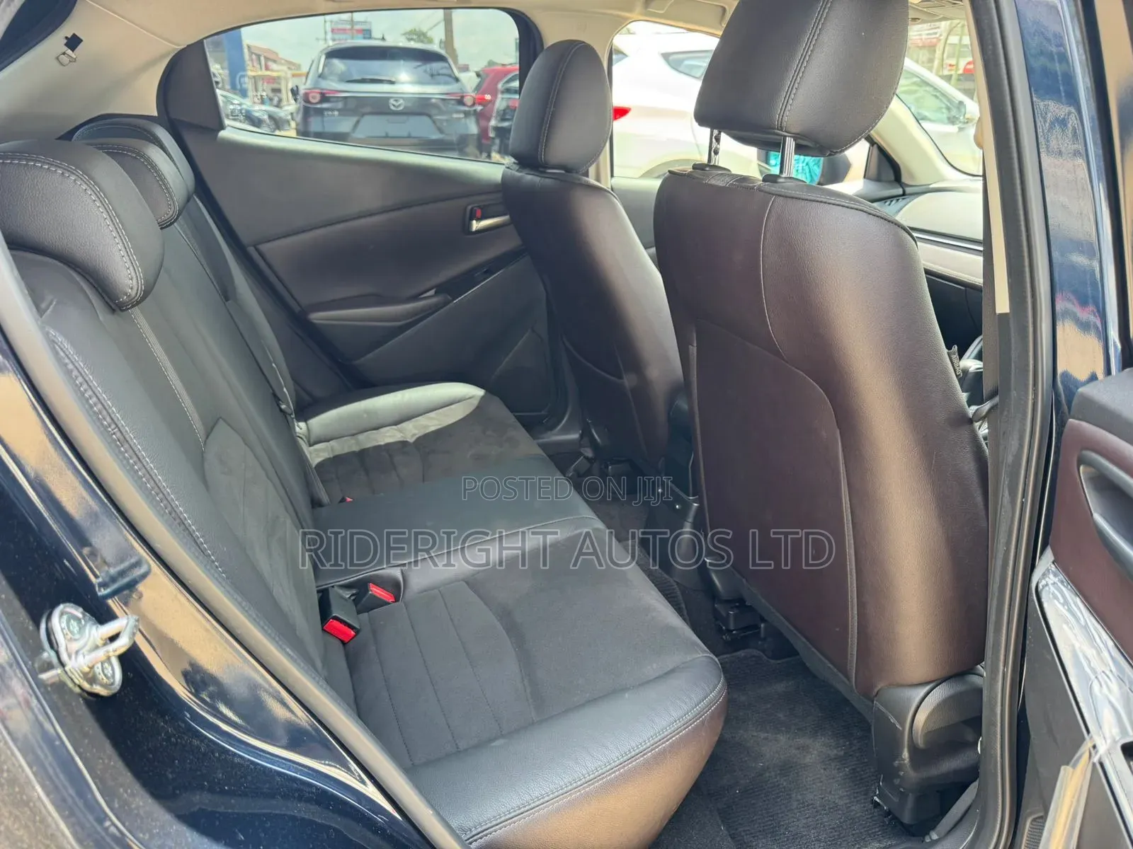 Mazda Demio 2019 Blue