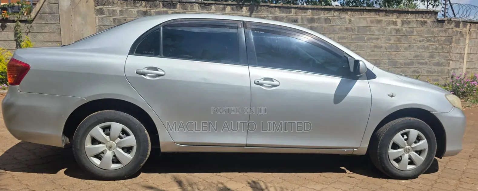Toyota Axio 2009 Silver