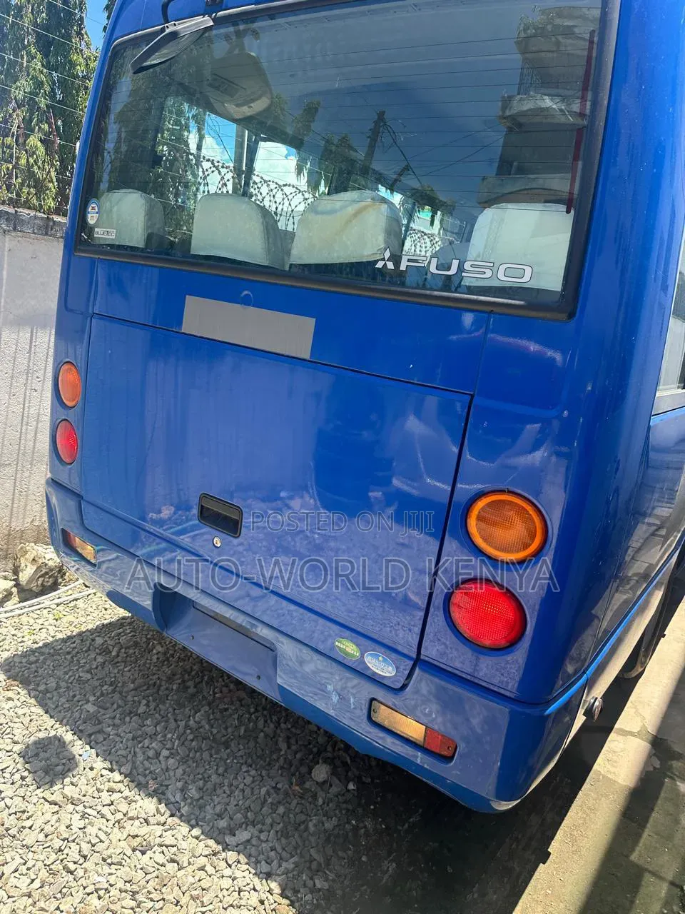 Mitsubishi Fuso Rosa 2018 Blue
