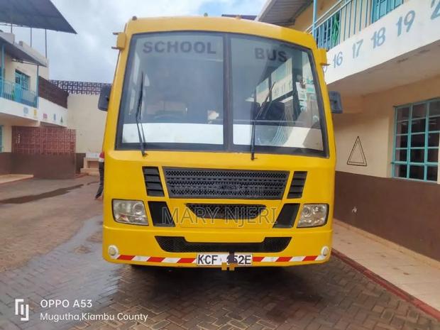 Foton U10 2014 Yellow - thumbnail 2