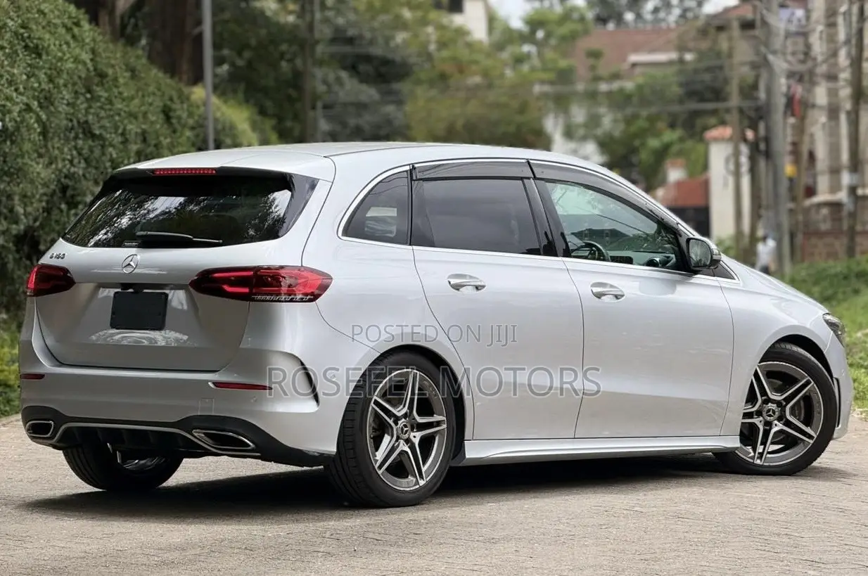 Mercedes-Benz B-Class B180 Petrol 2019 Silver