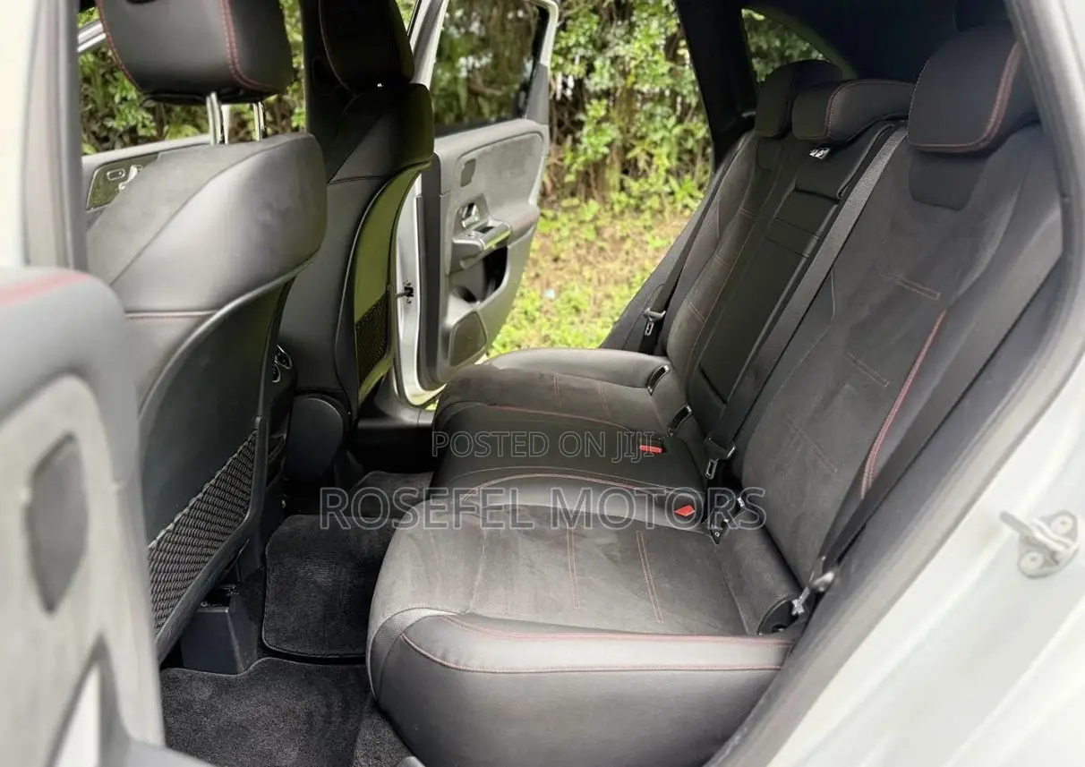 Mercedes-Benz B-Class B180 Petrol 2019 Silver