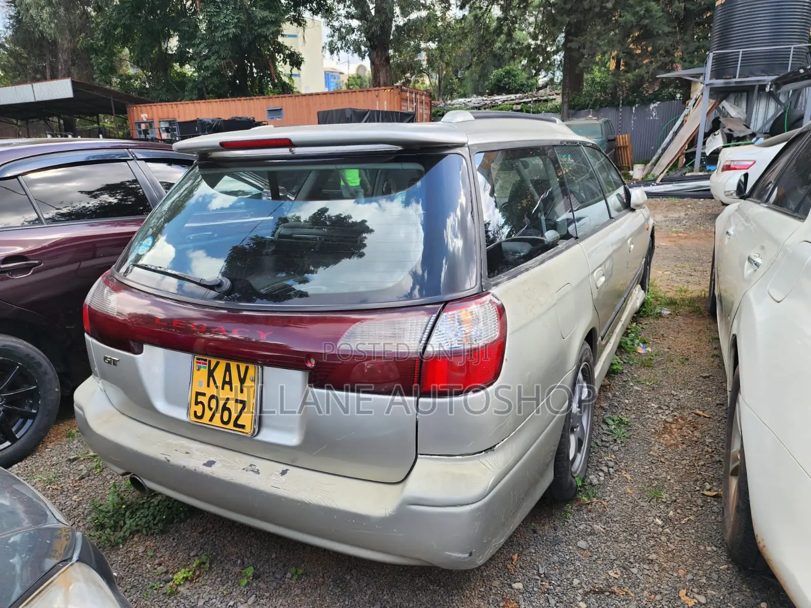 Subaru Legacy 2000 Silver