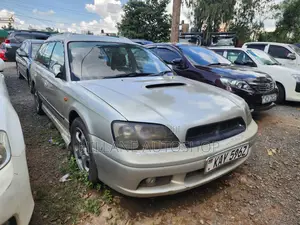 Subaru Legacy 2000 Silver