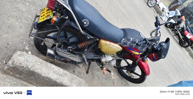 Bajaj Boxer 150 UG 2023 Red - thumbnail 3