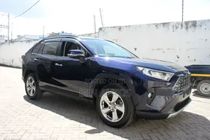 Toyota RAV4 2020 Blue