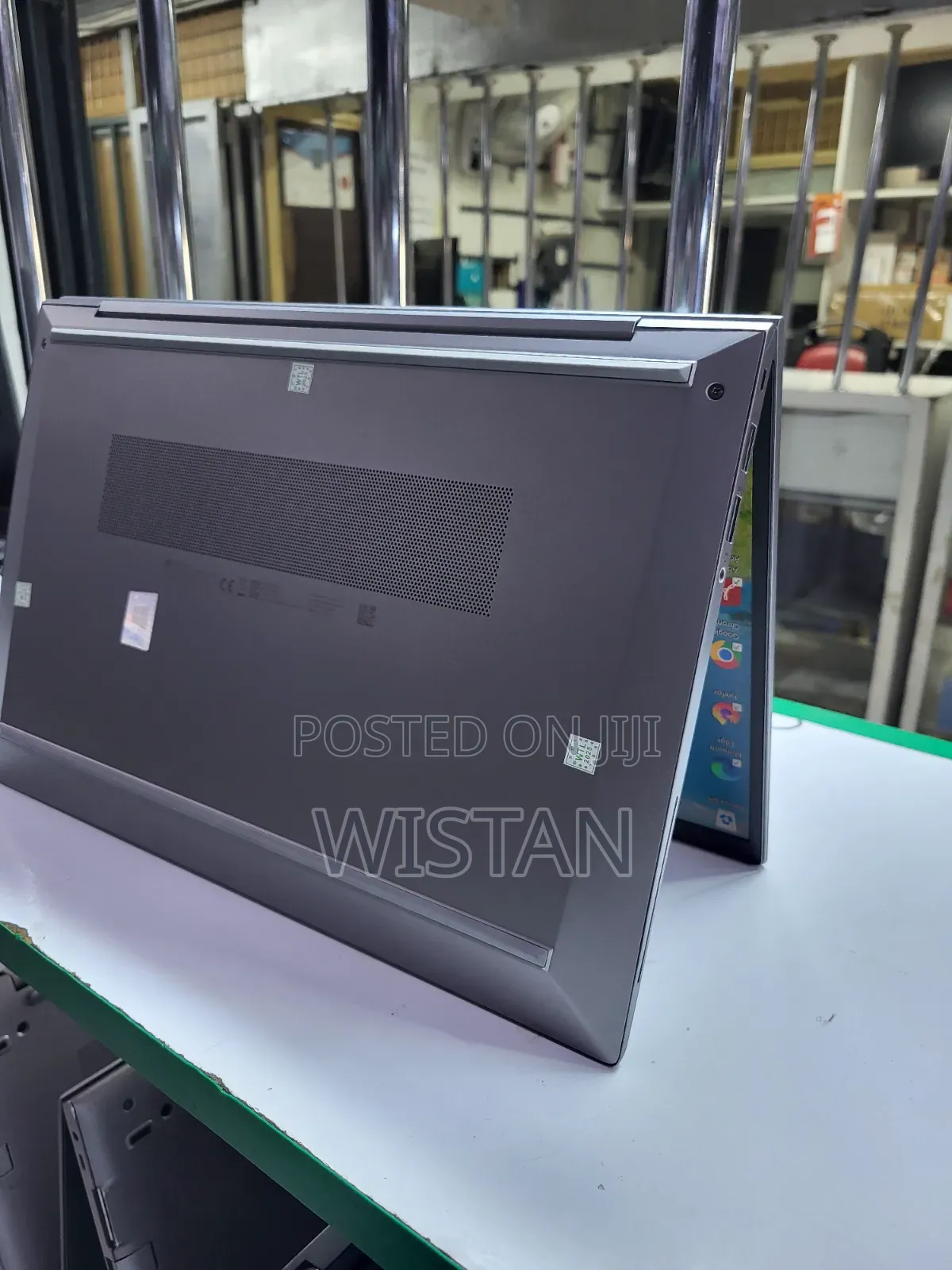 Laptop HP ZBook Firefly 14 G7 32GB Intel Core i7 SSD 512GB