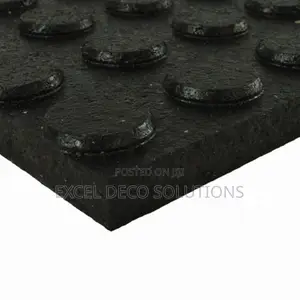 Heavy Duty Gym Mats for Professional Training Spaces