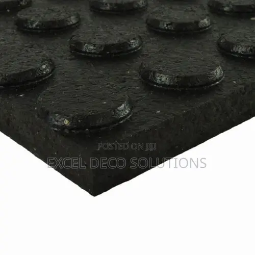 Heavy Duty Gym Mats for Professional Training Spaces