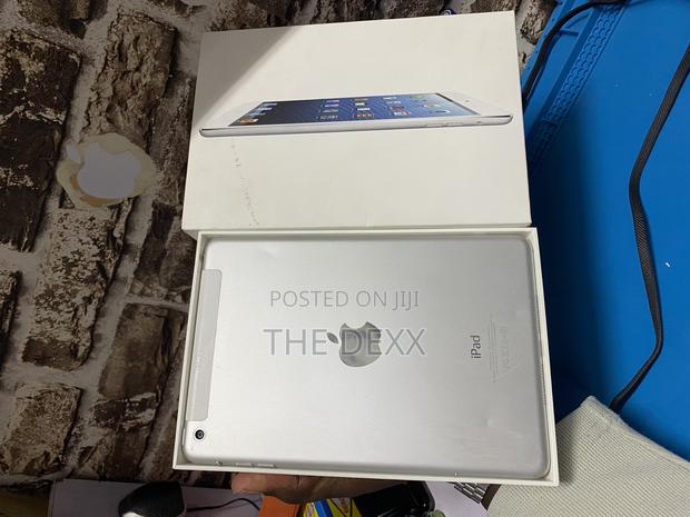 Apple iPad mini 1 16 GB Silver - thumbnail 3
